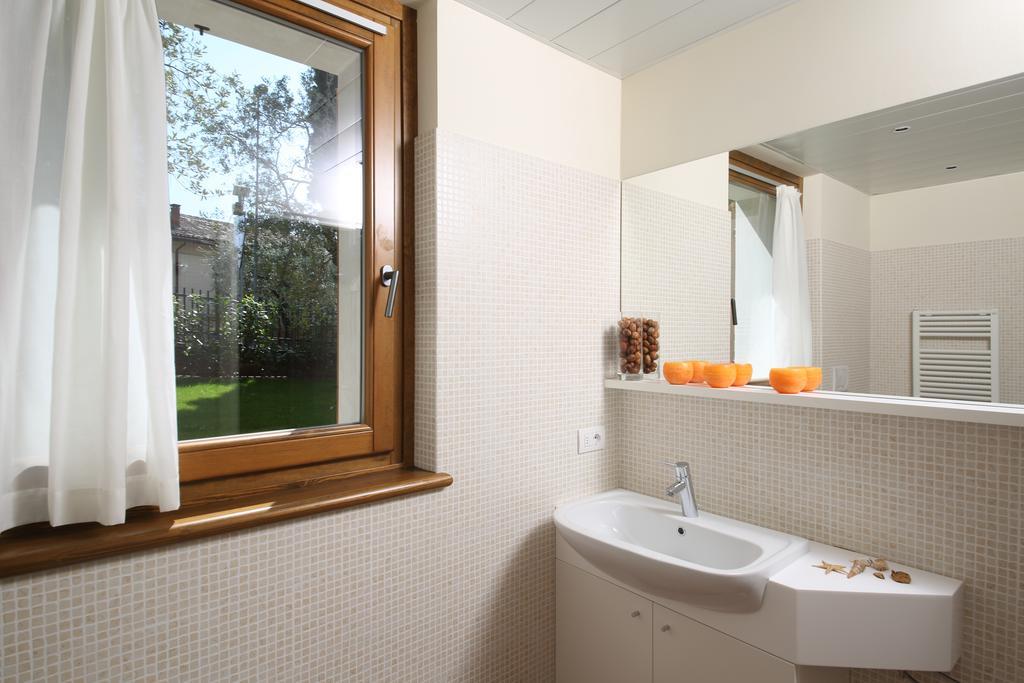 Appartamenti Corte Leonardo Garda  Room photo